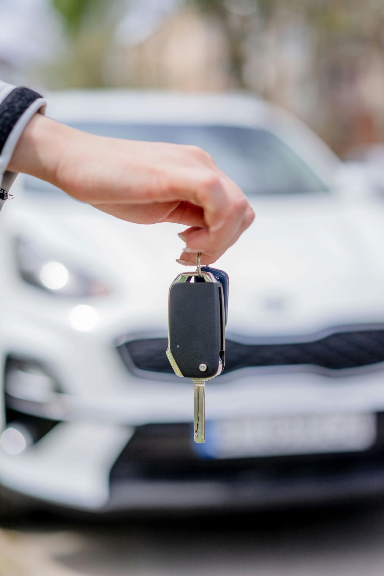 Your Complete Car Buying Guide: Financing Tips and Tricks